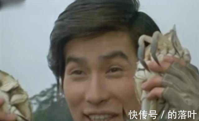 特摄剧|泰罗奥特曼里的悲剧时刻,怪兽破坏船只为生存,最后怪兽全家被吃