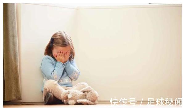 眼泪|动不动就掉眼泪的孩子,与忍着不哭的孩子,长大后的区别太大