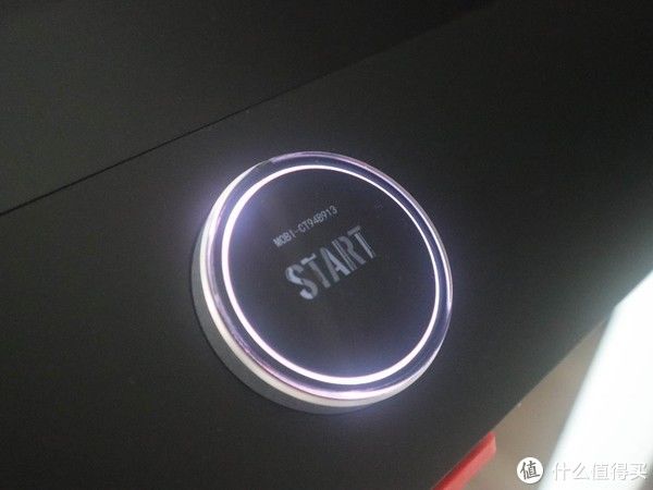 健身房|在家也能肆意奔跑，可折叠的跑步机，莫比高达联名款跑步机