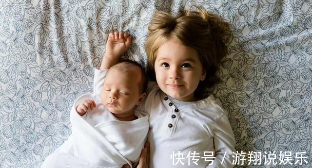 父母|二胎家庭看过来,想要孩子感情好,妈妈的这些做法要不得