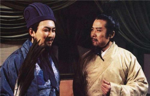 刘备|如果在落凤坡被射死的是诸葛亮，庞统做了军师，能打赢司马懿吗？