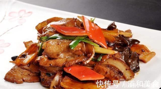 诀窍|做回锅肉时,牢记两个诀窍,别犯一个错误,回锅肉肥而不腻更好吃