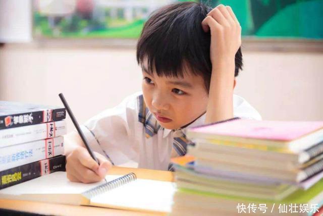 小学生作文《我的家》走红，14个成语连贯运用，老师都自愧不如