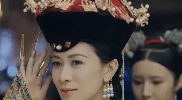 年俸|清朝皇后年俸1000两白银,换成人民币值多少钱?可能不够花!