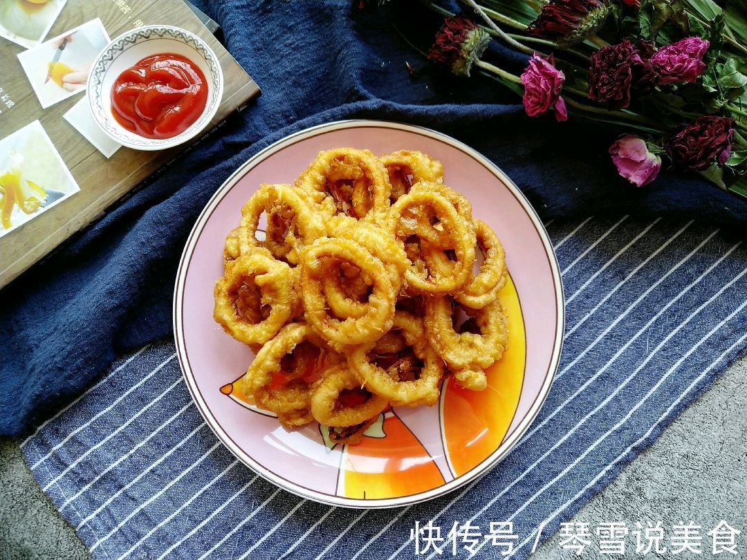 家庭版鱿鱼圈,做法简单,外酥里嫩,鲜香可口,大人孩子都爱吃!