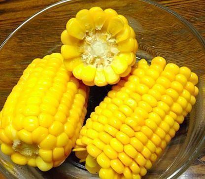 玉米|爱吃玉米的注意,玉米好处多,但此2类人不能吃,后悔现在才知道