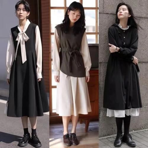 还在愁衣服多却不知道怎么搭配吗？来看看简约风穿搭，搭配不费心