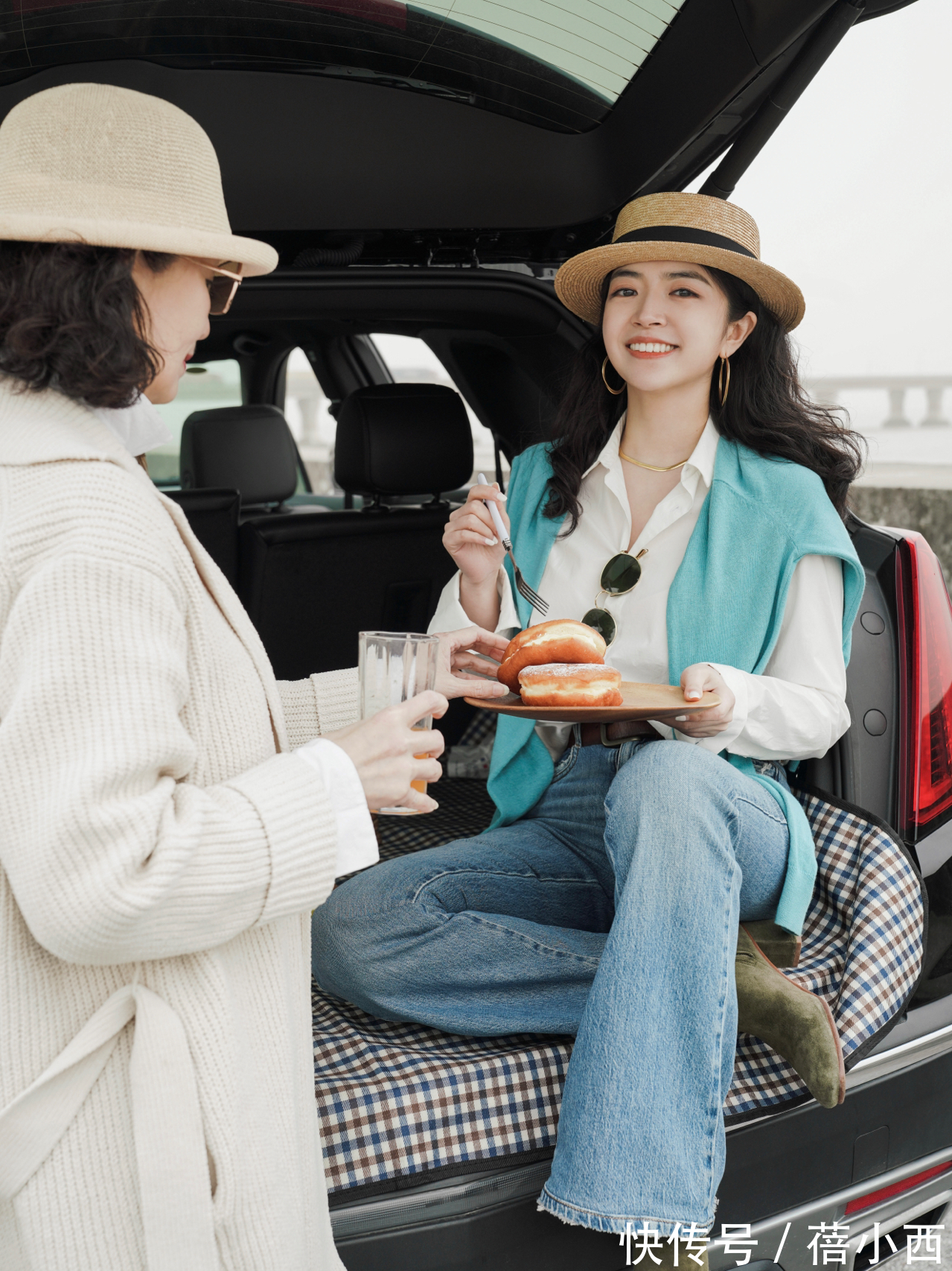 裤款|真正有洋气感的女人,必备这3条裤子:牛仔、直筒、阔腿和束脚裤