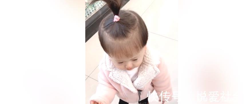 宝宝|宝宝太可爱了吧,一看到宝爸的照片,就喊着找爸爸