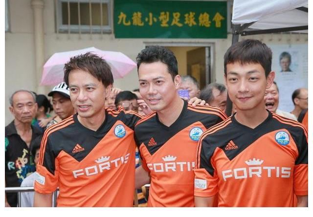 譚永林|李克勤是“大灣區(qū)兄弟”的非工作人員，曾與陳小春、張智霖合作