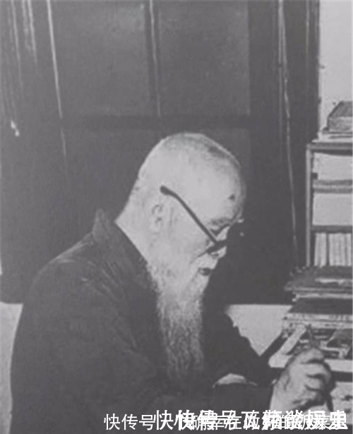 林散之#这位老人被日本尊为草圣,启功先生看到其书法,当场脱帽鞠躬三次