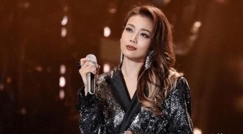 兴风作浪的不是姐姐们，而是评委杜华