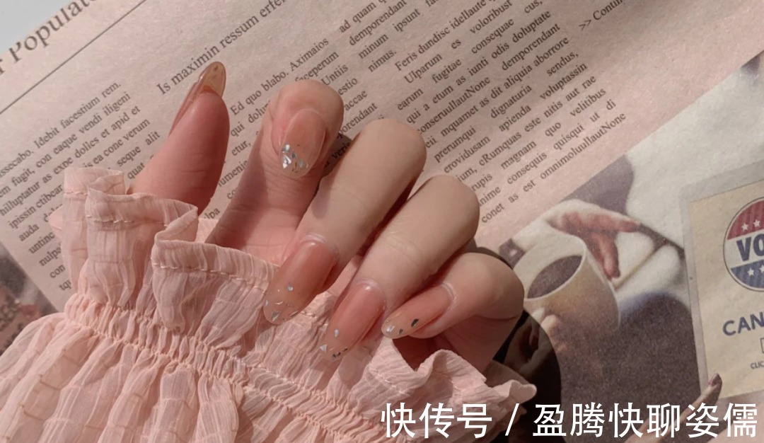 亮片|温柔的美甲款式谁不爱呢?八款知性美甲,让你骨子里都温柔似水!