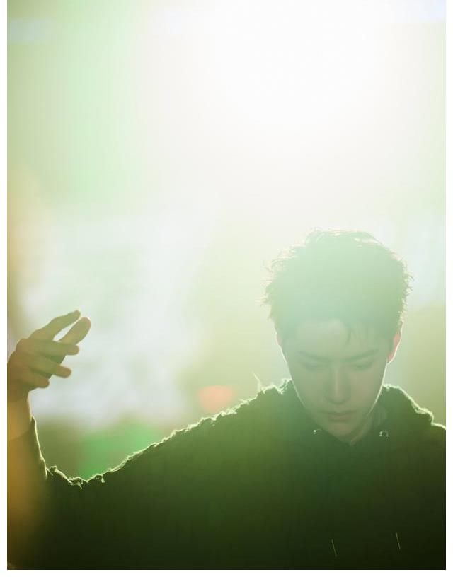 凝聚力|王一博：一波王炸battle六连胜，实力强，氛围好，凝聚力boom了 ~