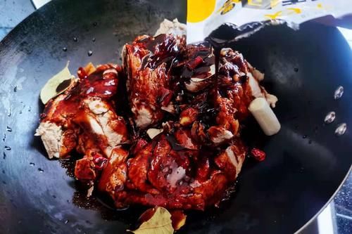 立秋后，我常买这肉，9元一斤，用这办法煲一锅，营养滋补不上火