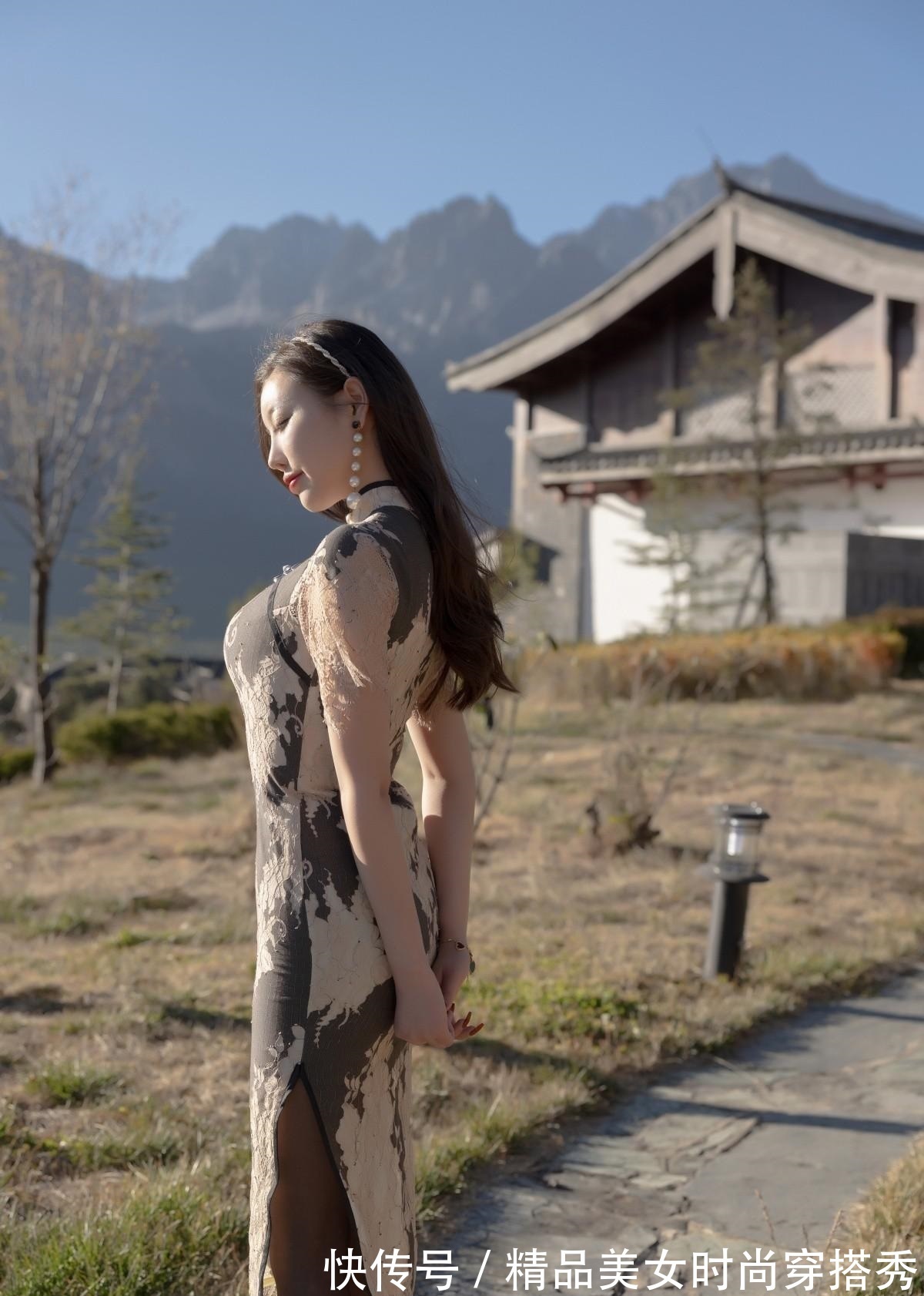 蕾丝 当蕾丝碰撞上旗袍,优雅的美简直无法用言语来诉说