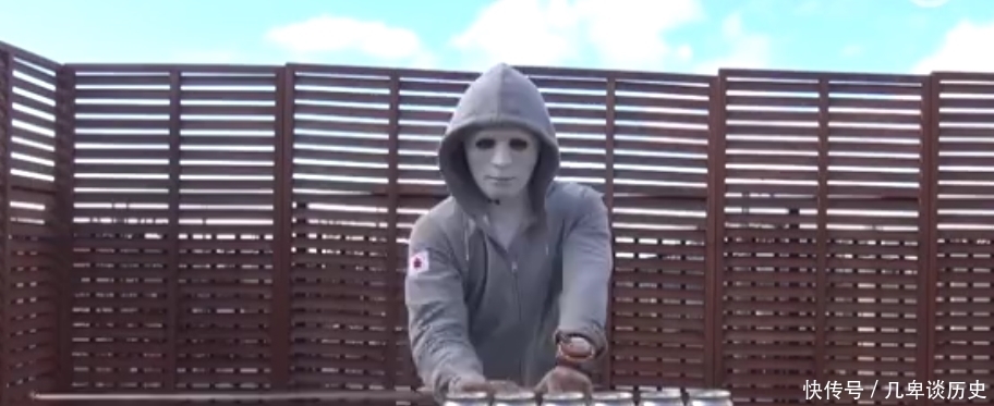 日本武士刀有多锋利,真能像电影一刀斩首吗,现实测试超乎想象