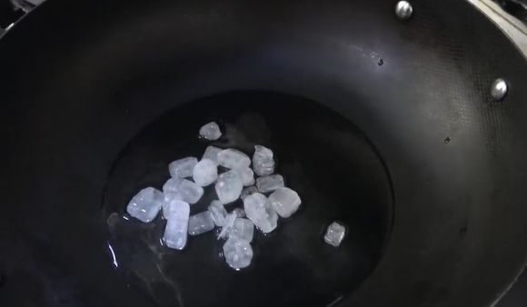 红烧肉怎么做最香？大厨透露：多做1步，软糯又够味，特别好吃