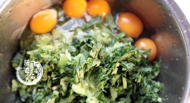 茼蒿|失眠最怕这菜，睡眠不好的人要多吃，夜晚睡得更香甜，一觉到天亮