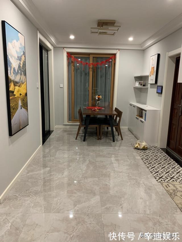 储物空间|装修完工,保洁做完晾着通风中,很漂亮,过道打柜子真实用,晒晒