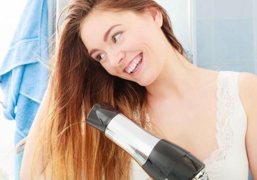 头发出油或与这几个原因有关!做好这3点,可改善出油现象