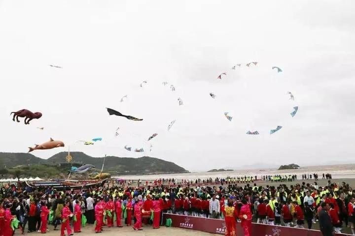 趣海岛|“趣海岛 岱你玩”丨享受海岛狂欢的乐趣