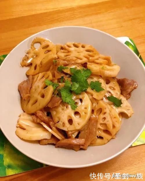 适合在家里请客的12道家常菜，简单又拿得出手，这次要收藏好