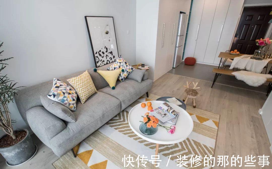 客厅|89平米简约三房，全屋色调搭配太舒服了，简单又清爽，越看越耐看