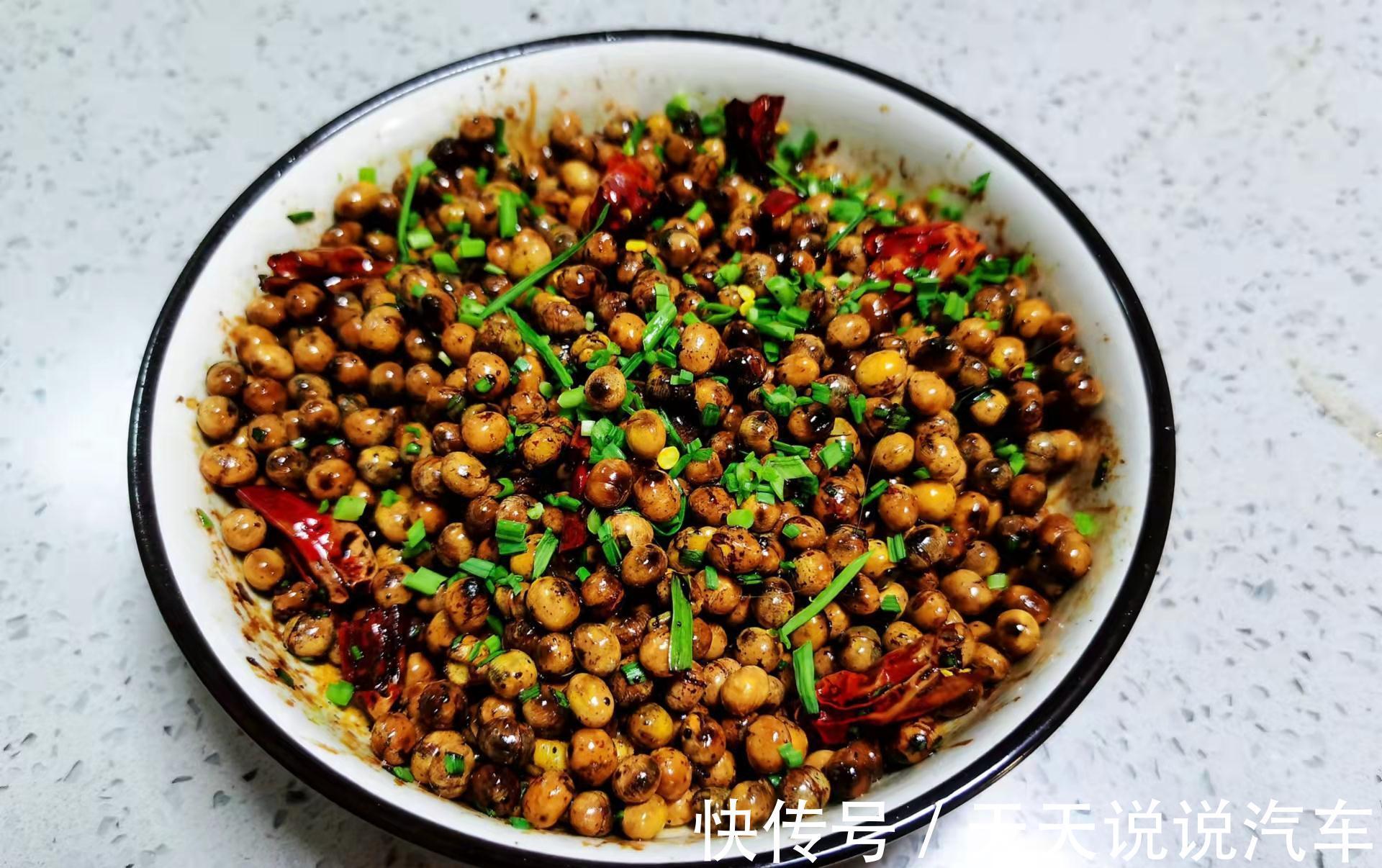 市场碰到黄豆不要错过,买来一炒一泡,香酥入味,随吃随取,方便