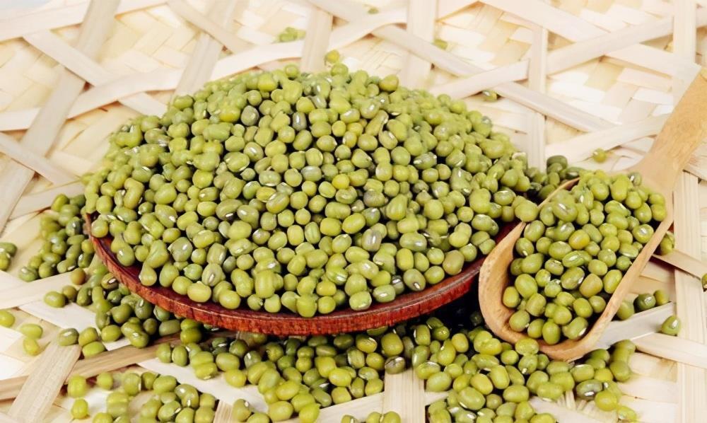 身體|女性擔心自己老太快,要堅持吃3種食物,排毒養顏,增強體質!