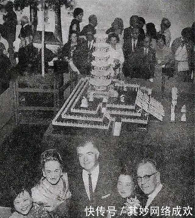 国宝翡翠塔:宝塔由翡翠打造,重34千克,可惜如今只能去美国看