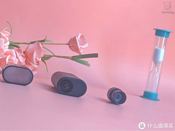 小巧|须眉 打火机式鼻毛修剪器Pro,轻轻的放进鼻子里面修剪,安全又实用