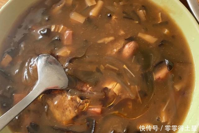 鸡鸭|天冷了,全家就馋它,来点面筋炖一锅,味道不比鸡鸭鱼汤差