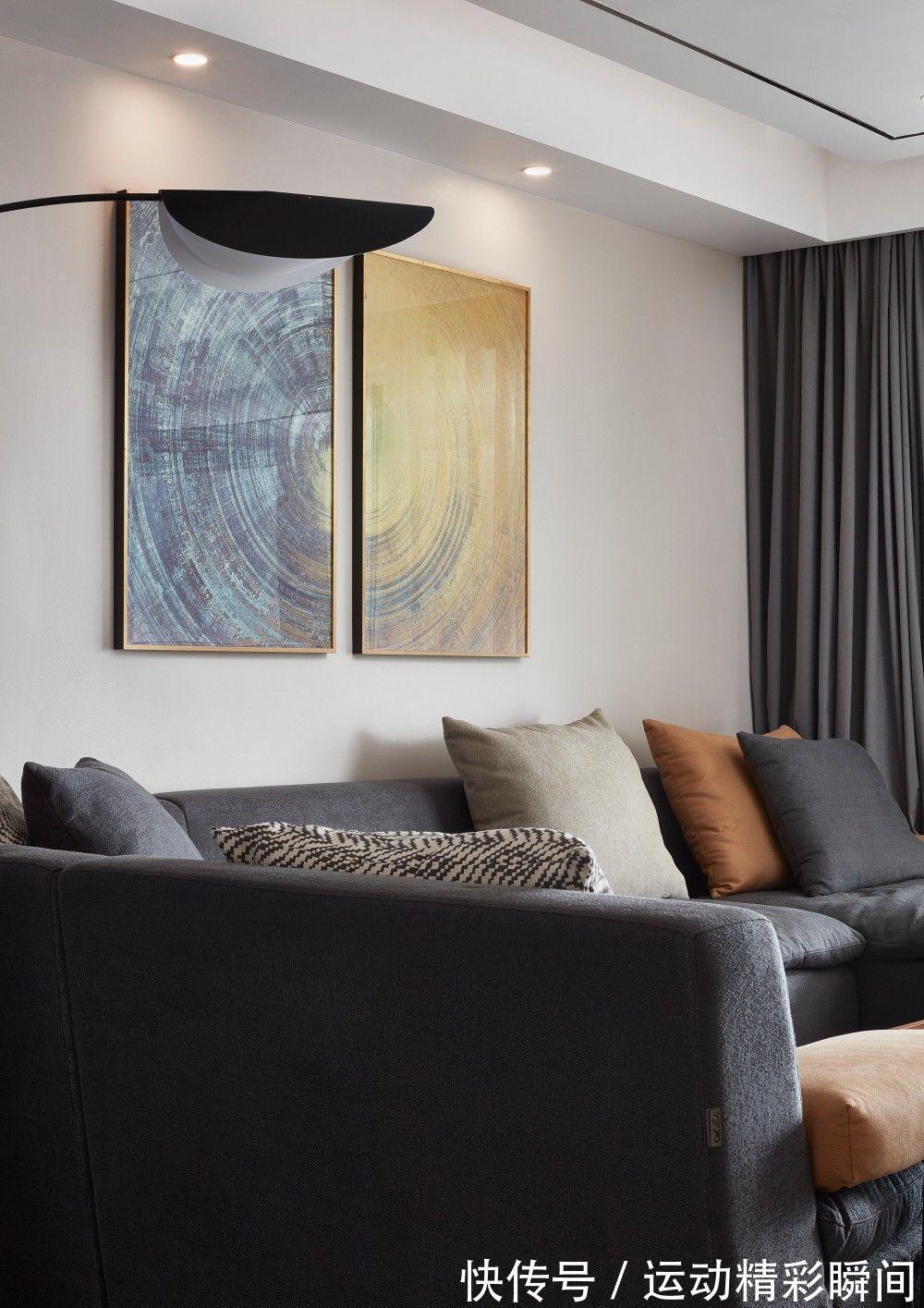 暖水澡|时尚现代三居室,用深灰色打造高级空间,完美体现业主的需求