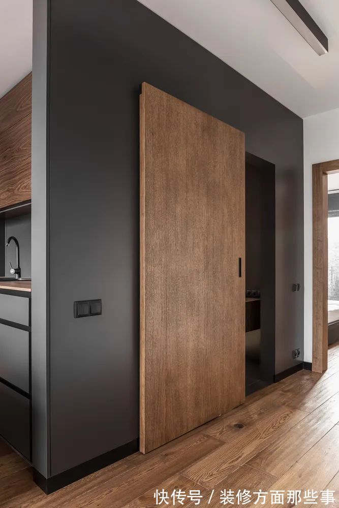 中岛台|78平小复式,客厅挑空设计,楼梯不装扶手,一看业主就很有品位!