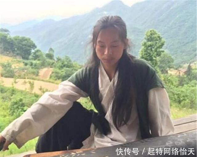 隐居|男子隐居深山8年,娶自己的女弟子,生2个女儿,如今过得怎样?