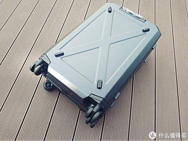 磕碰|好一个硬派型者：悠启旅行箱撒哈拉