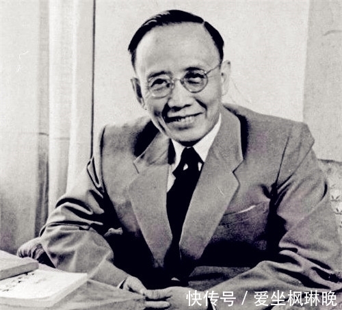 天价#郭沫若写了2个字拍出1610万元天价,凭什么?专家:这根本不是字