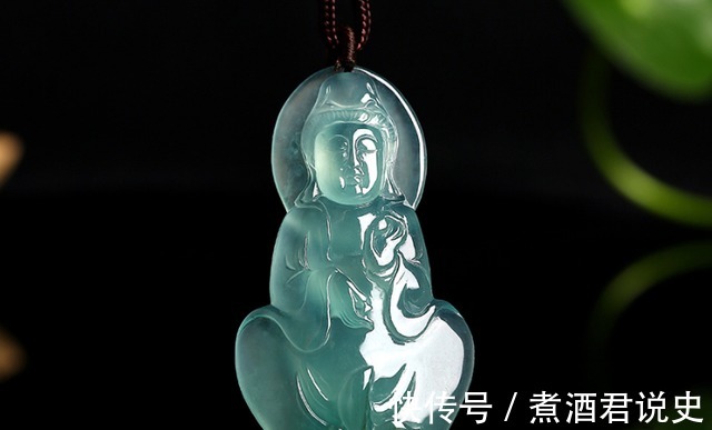 观音 翡翠饰品不是女人专属,适合男士佩戴的饰品,你都知道有哪些吗!