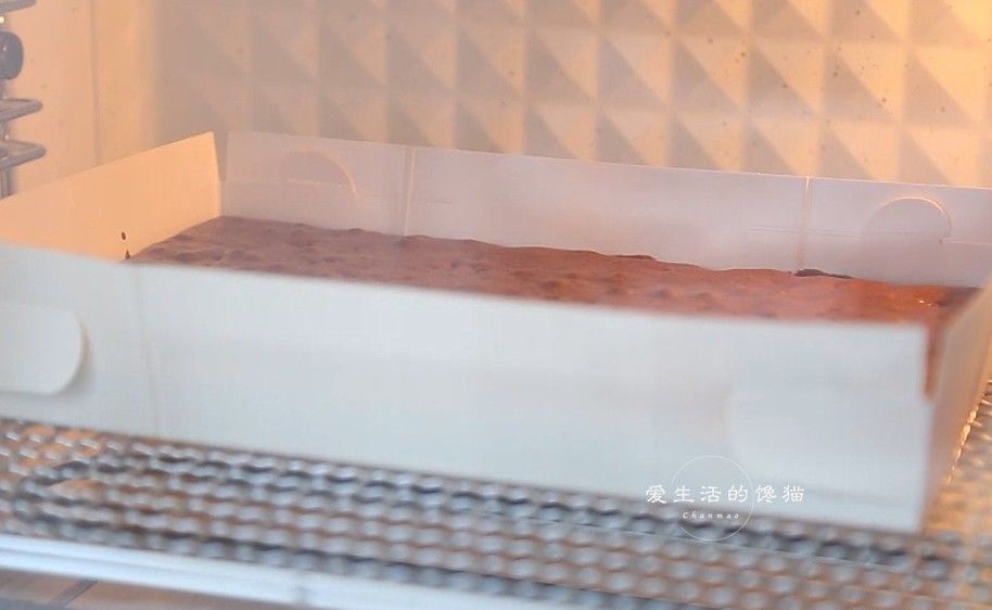 好吃|好吃不腻的布朗尼蛋糕，做法原来这么简单，拌一拌就能烤，太香了