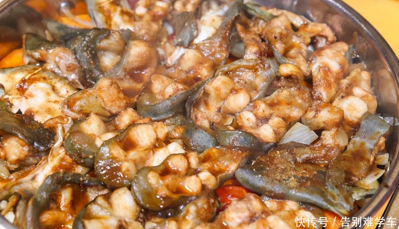 有人|这鱼全身是宝,比甲鱼还鲜嫩,5元一斤却少有人买,鱼贩子太脏