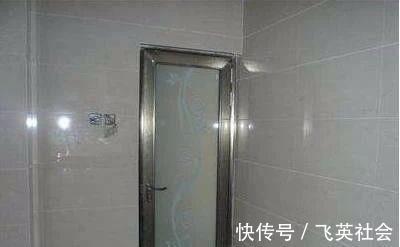 铝合金门|一旦发现工人这样给你装卫生间门,马上喊停,不然后悔的就是你!