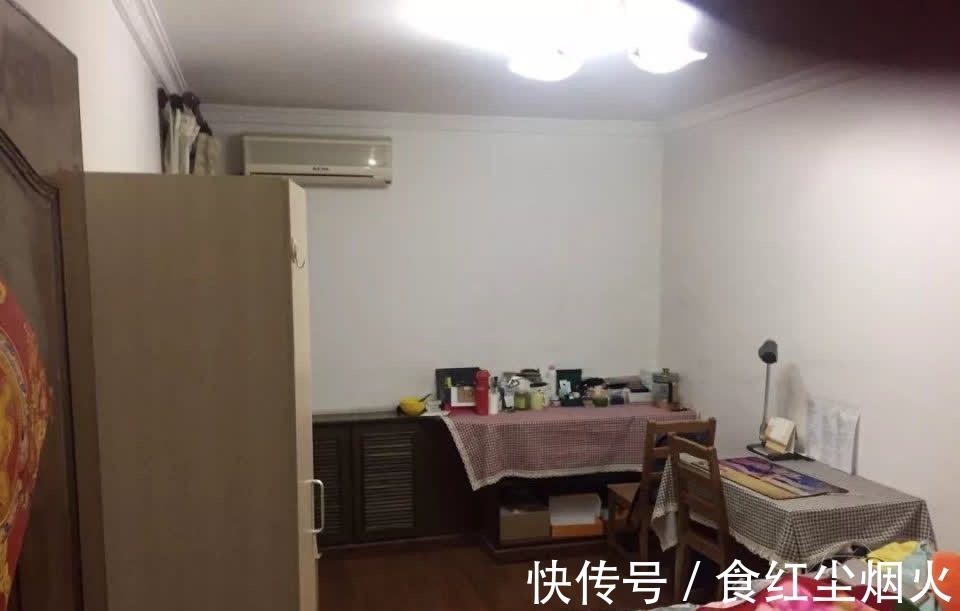 收纳|一家6口挤进56㎡小宅,虽小但布置却井井有条,生活过得十分幸福