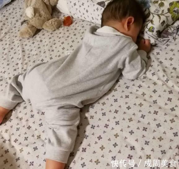 睡姿|孩子的睡姿暗示不同的性格,如果是第四种,父母就要重视了