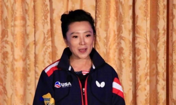 林高远|刘国梁和美国乒协BOSS切磋！主动放高球，对方打丢，马琳解说笑了