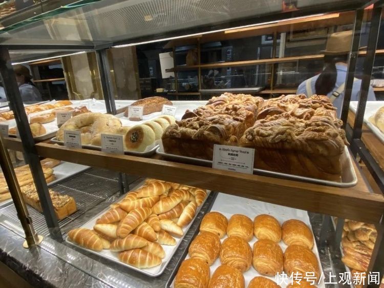 老年|“老克勒”和潮人都爱逛！这条1公里出头的街，居然一下午都逛不完