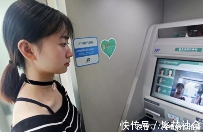 等额本息|买房100万房贷,30年要多少利息?如果是存银行30年呢