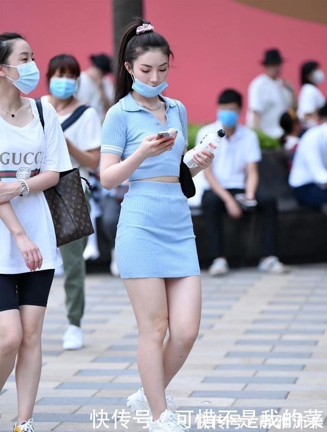 针织裙|忙里偷闲的穿搭,包臀裙套装美丽不可挡,时髦修身又显成熟