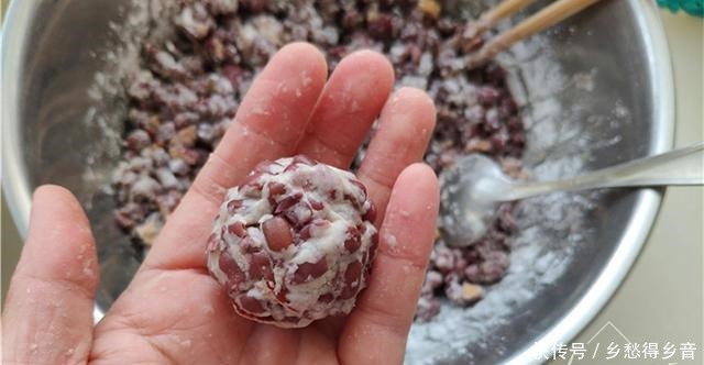 过年后,女人早餐多吃它,1次多蒸点放冰箱,随吃随取,营养方便