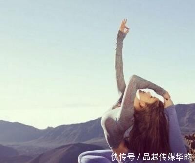 皮肤|上了年纪却不显老的人,通常会有这3个好习惯,看看你有吗?